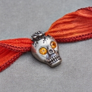 Charm Le Petit Bob SS Skull Fleur de Lotus Argent 925 yeux saphir orange 0019SS Catherine Michiels Boutique Strasbourg 