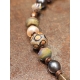 Collier Keniata perles de Tahiti. mer du sud. verre africaines. chaman SS2338 Catherine Michiels Boutique Strasbourg 