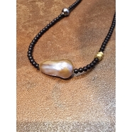 Collier Adan Agate noire. perle d'eau douce. perle de Tahiti. Perle or TFW2427 Catherine Michiels Femme Homme