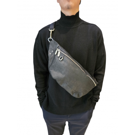 Sac banane big Bumbag noir cuir blister RA02D 0531 LBA 09 Rick Owens boutique strasbourg bag store 