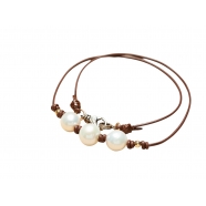 Collier 3 perles d’Eau blanches Perles or 14kt Claps Diamants TFW24-49 Catherine Michiels Bijoux Boutique Strasbourg